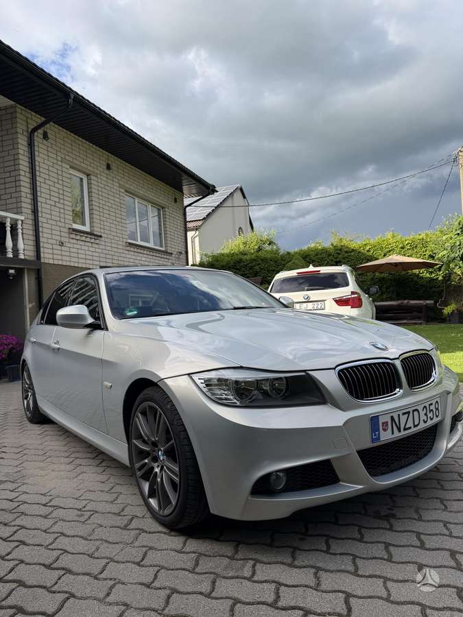BMW 325, 3.0 l., Седан