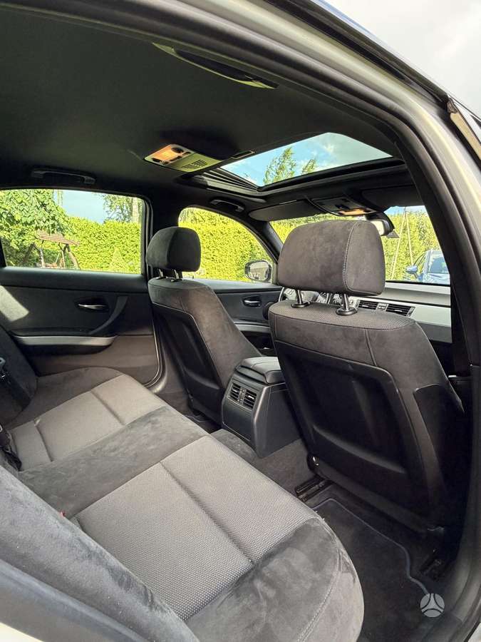 BMW 325, 3.0 l., Седан