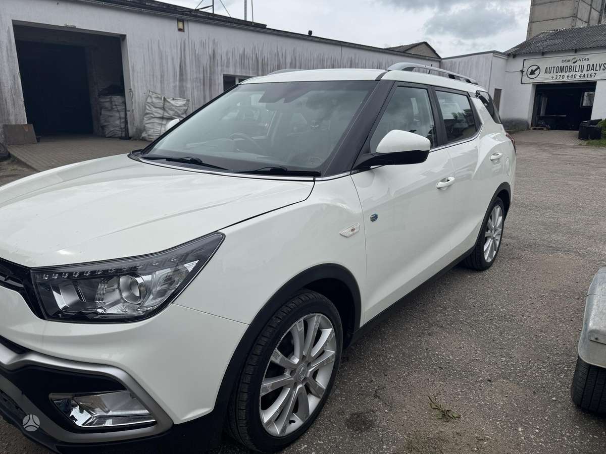 SsangYong XLV