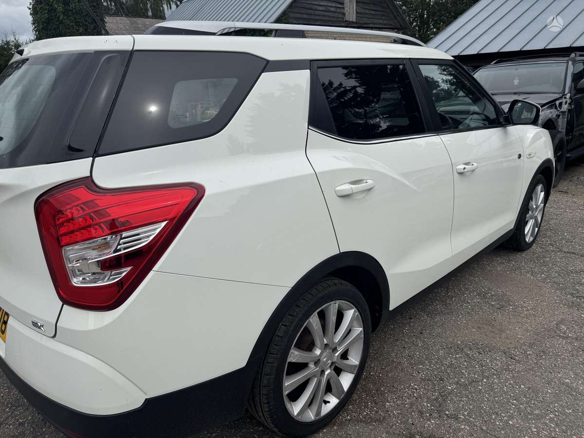 SsangYong XLV