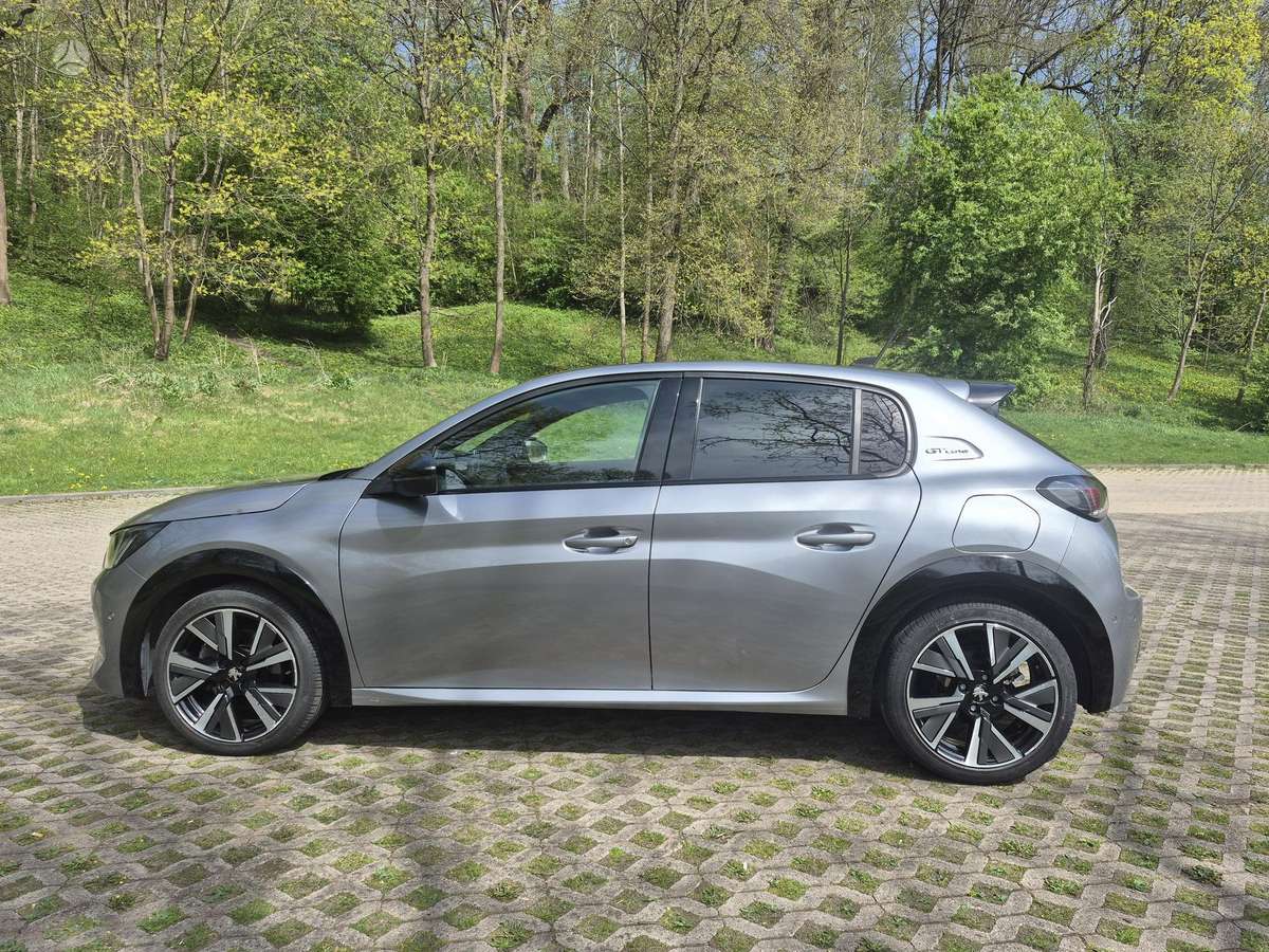 Peugeot 208 - 7