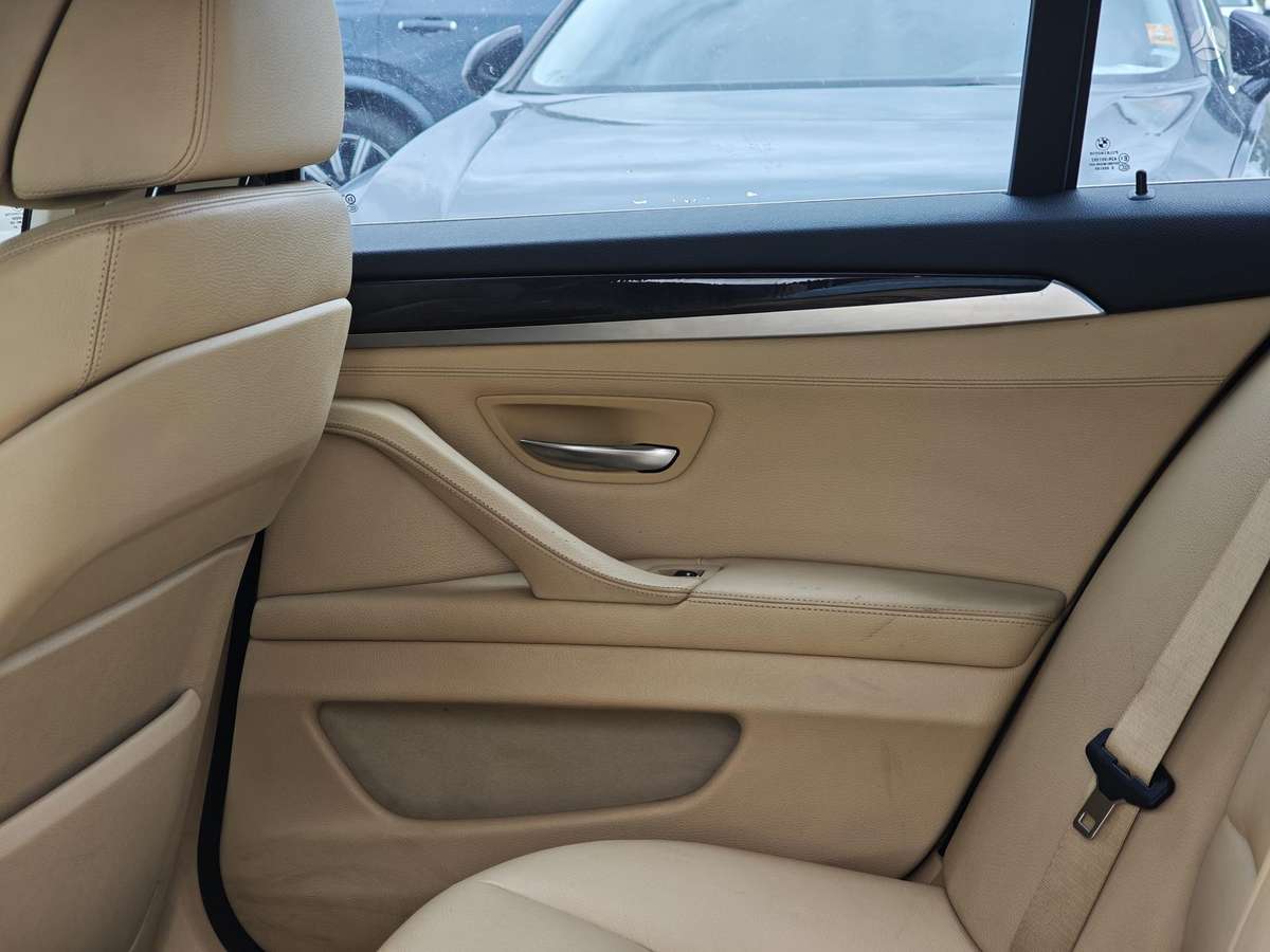 BMW 535, 3.0 l., Седан
