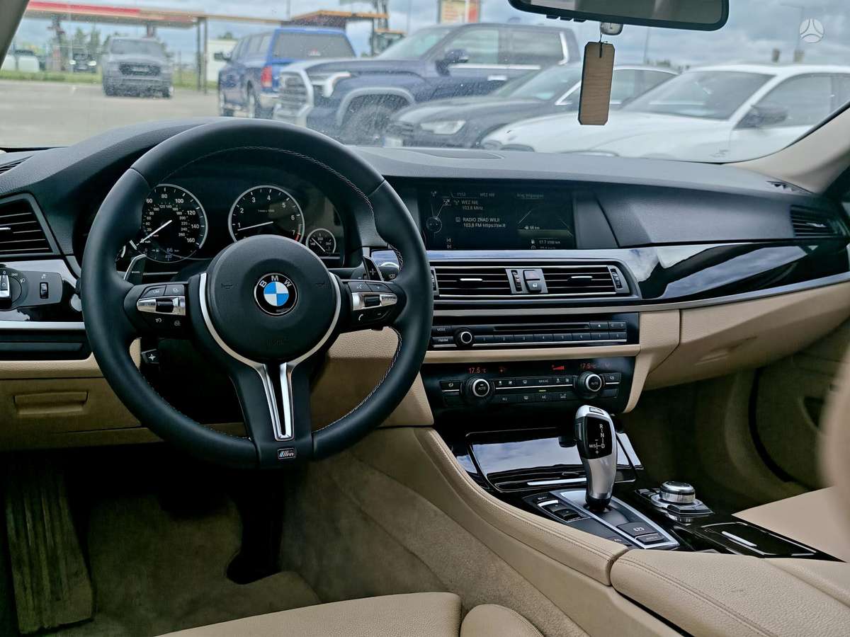 BMW 535, 3.0 l., Седан
