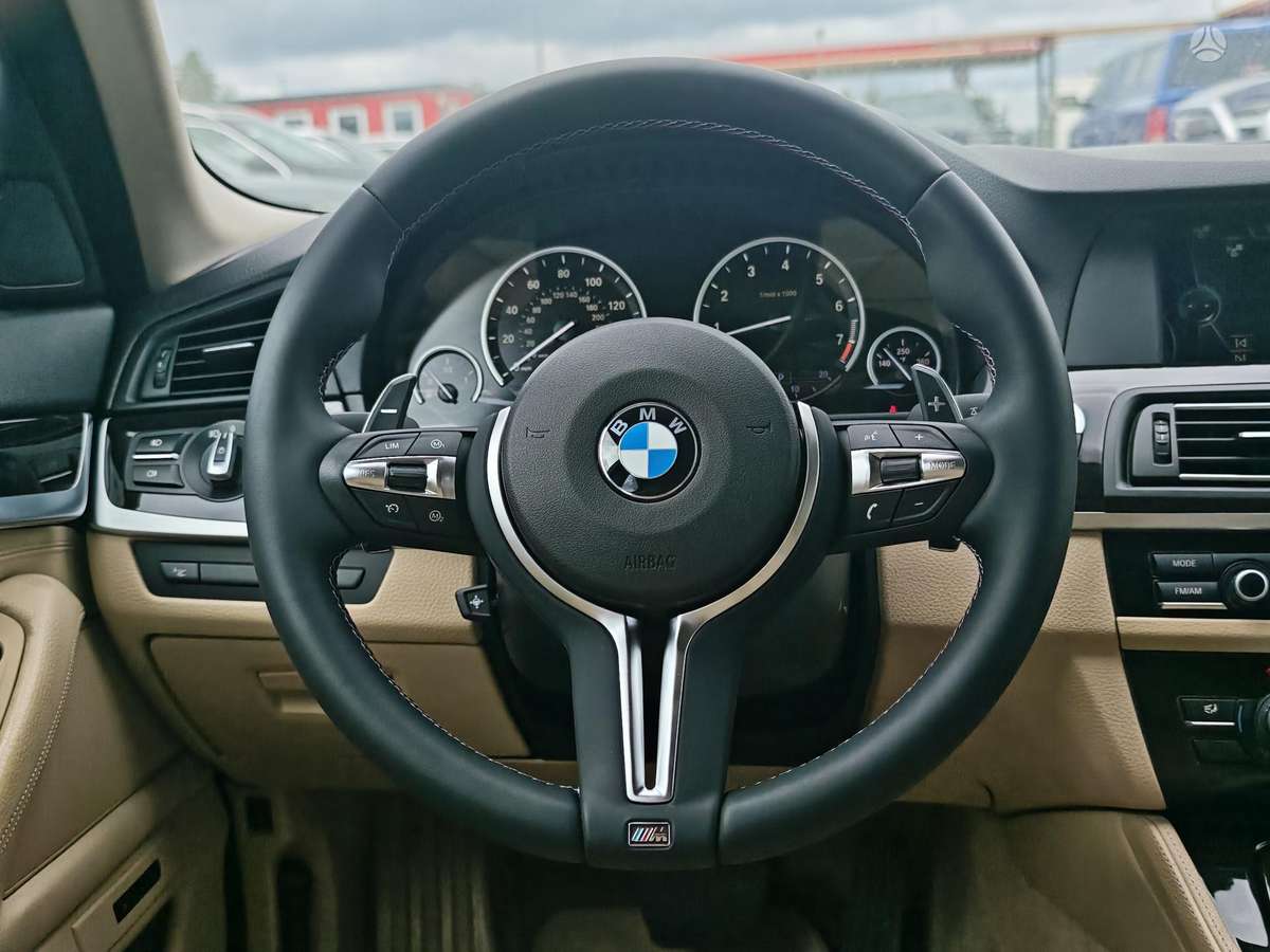 BMW 535, 3.0 l., Седан