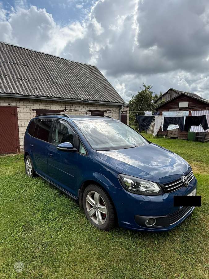 Volkswagen Touran - 2