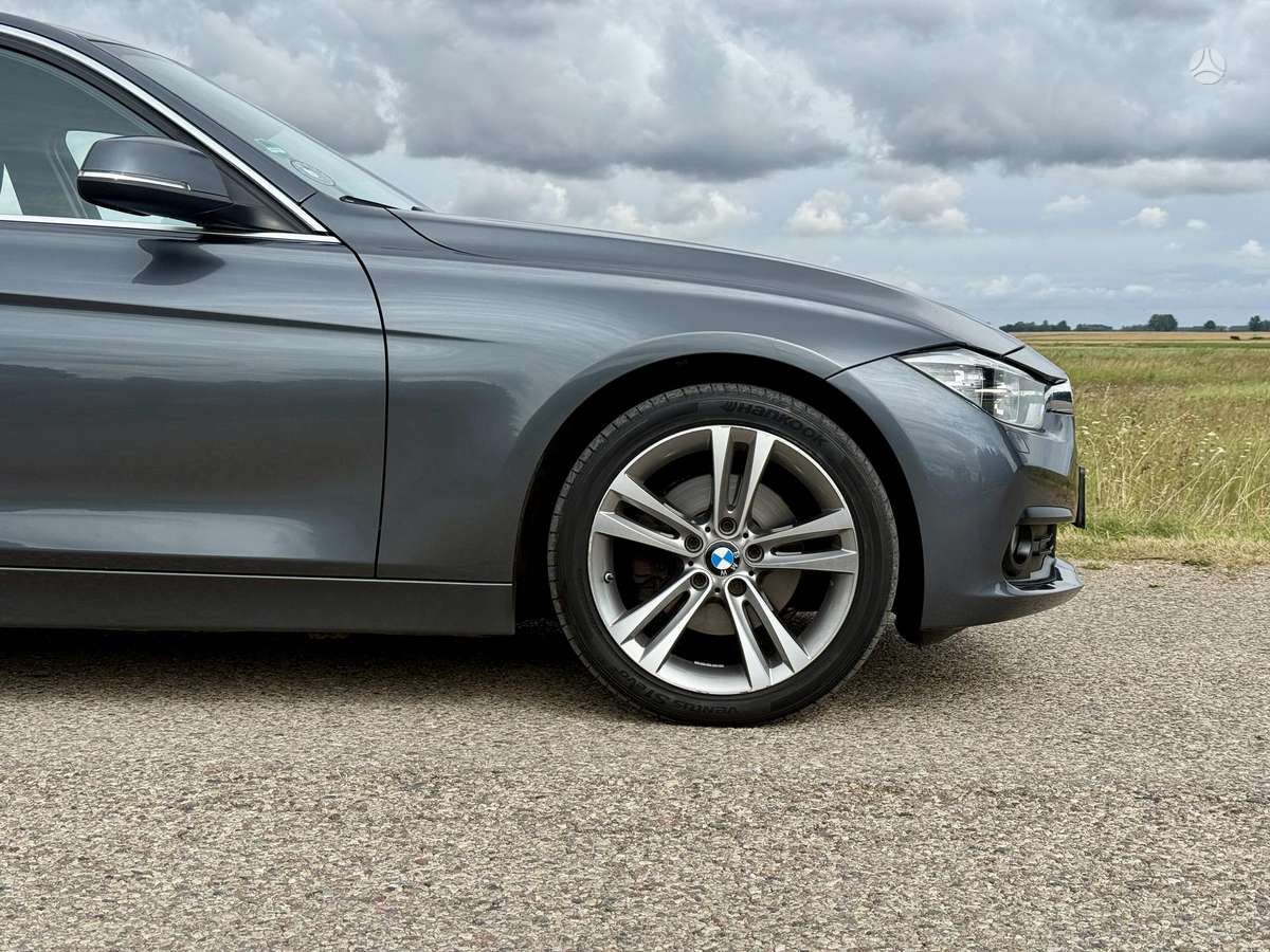 BMW 320, 2.0 l., Седан
