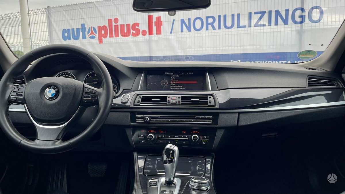 BMW 520, 2.0 l., wagon