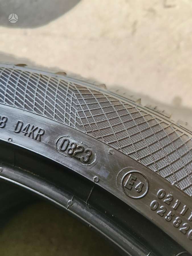 Continental, žieminės 245/45 R20