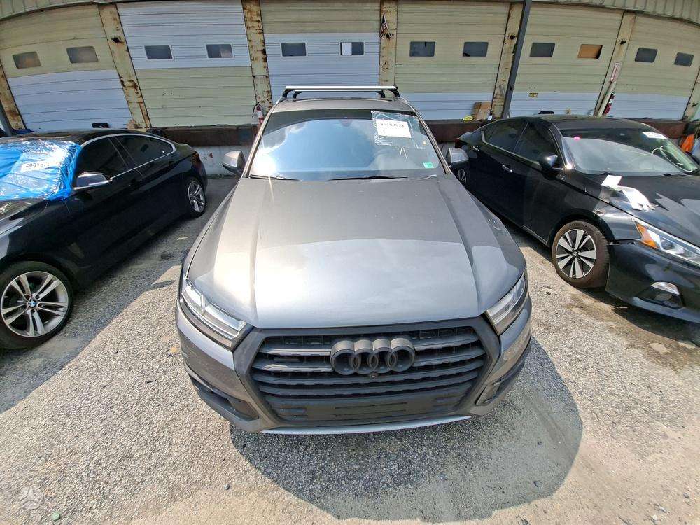 Audi Q7, 3.0 l., Внедорожник / Кроссовер