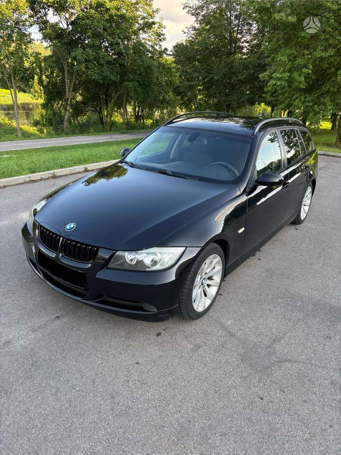 BMW 320, 2.0 l., universalas