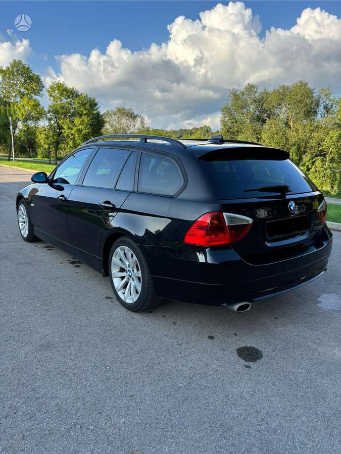 BMW 320, 2.0 l., universalas