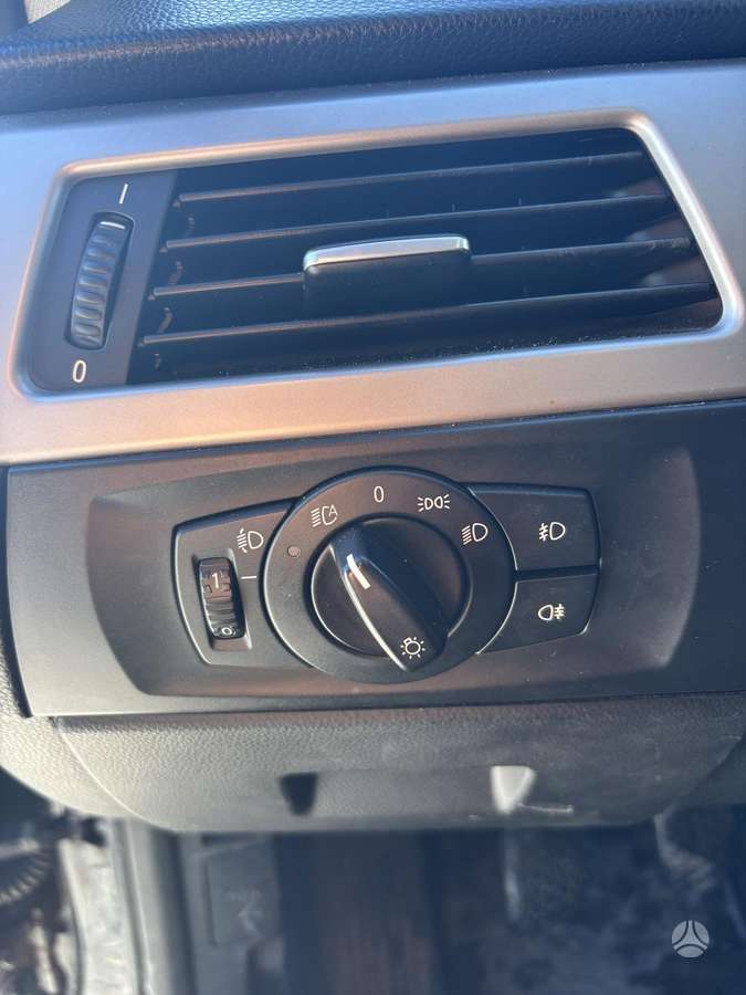 BMW 320, 2.0 l., wagon