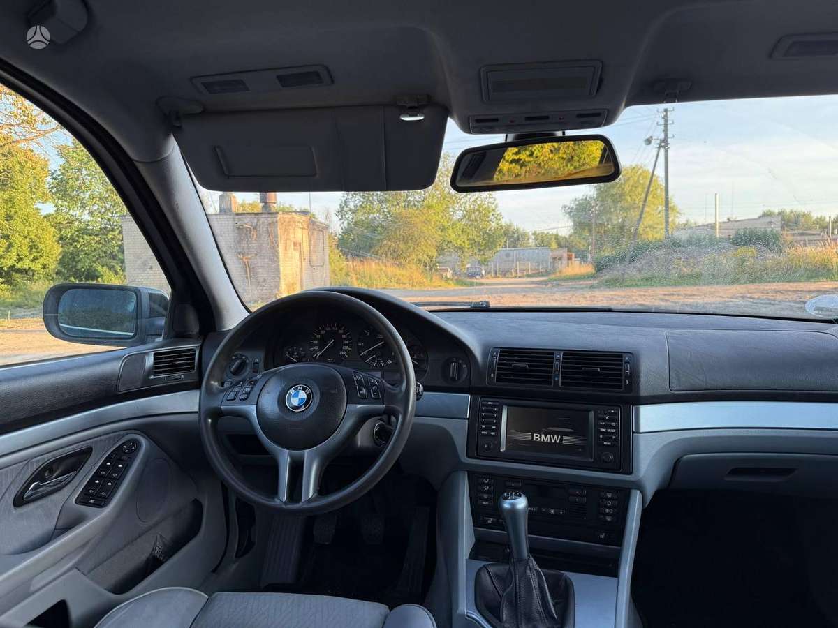 BMW 525, 2.5 l., wagon