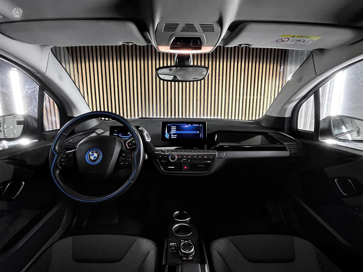 BMW i3, 33 кВт·ч, Хэтчбек