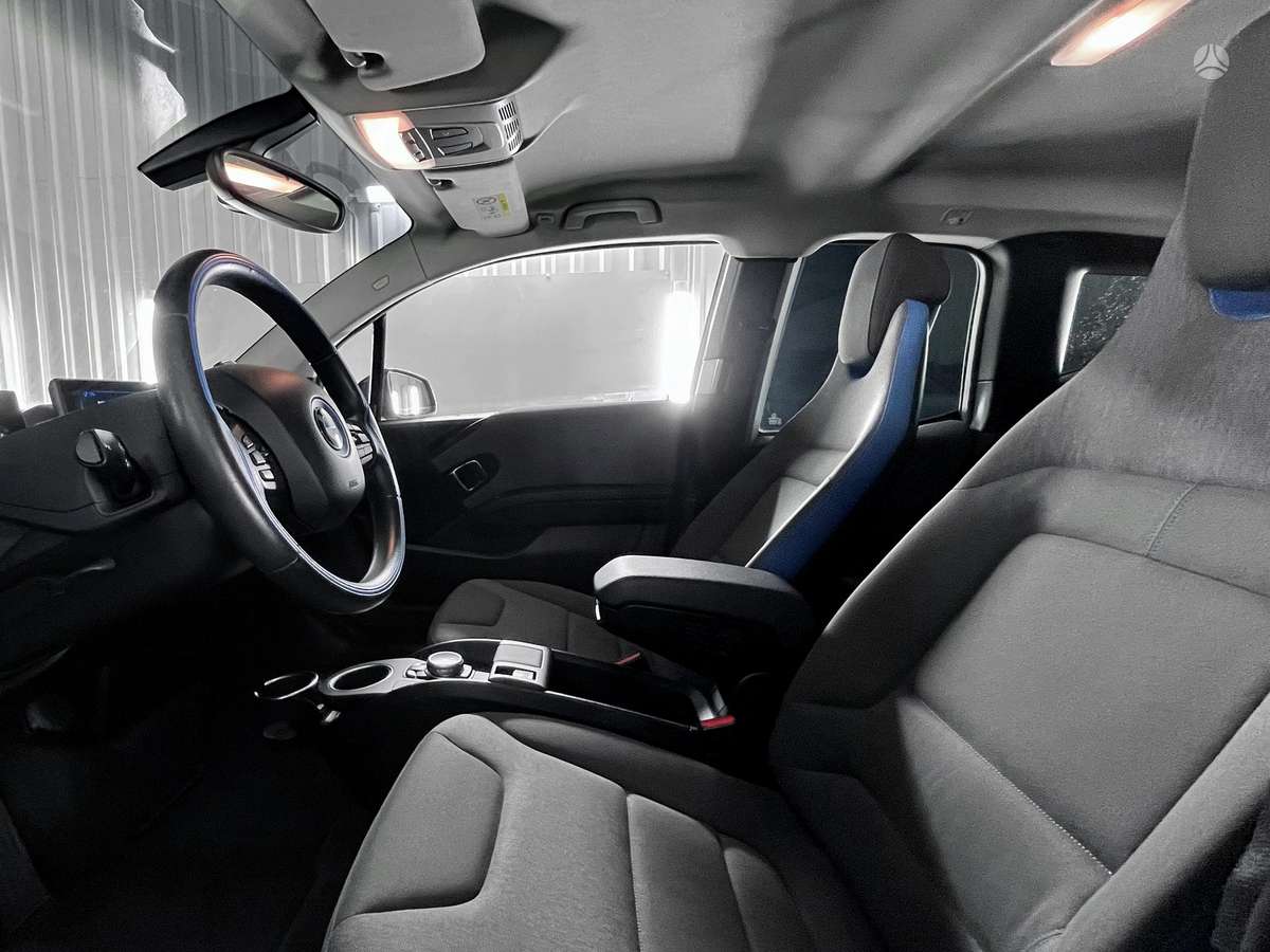 BMW i3, 33 кВт·ч, Хэтчбек
