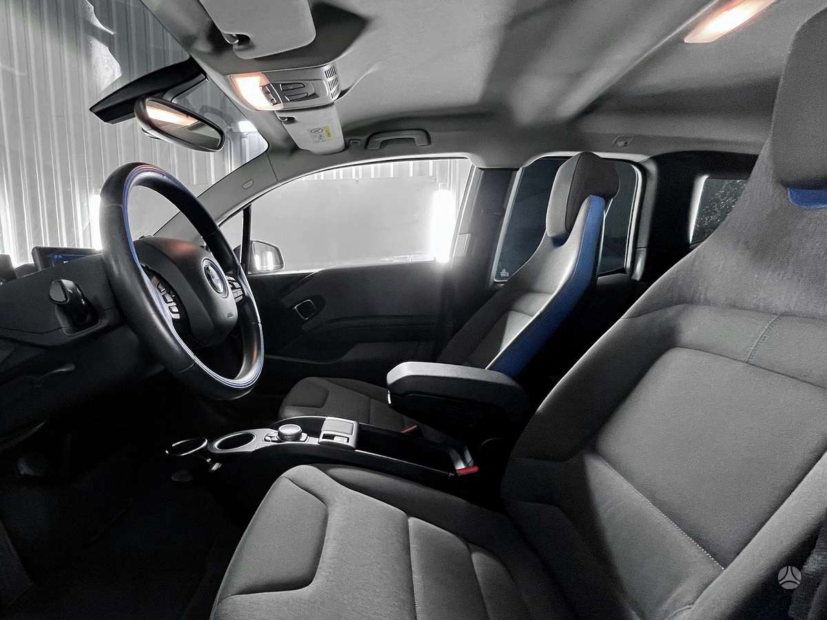 BMW i3, 33 kWh, hečbekas