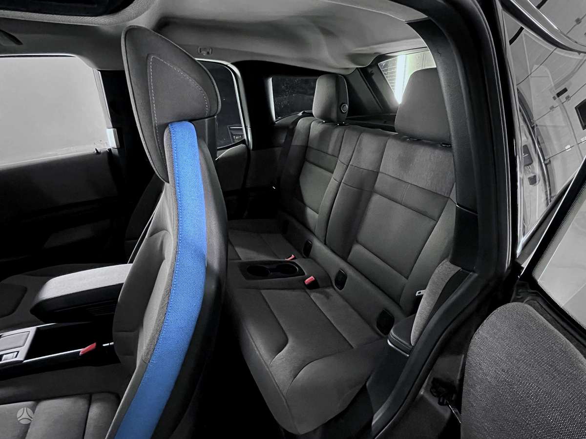 BMW i3, 33 кВт·ч, Хэтчбек