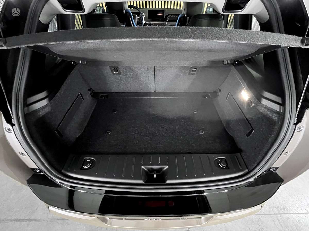 BMW i3, 33 кВт·ч, Хэтчбек