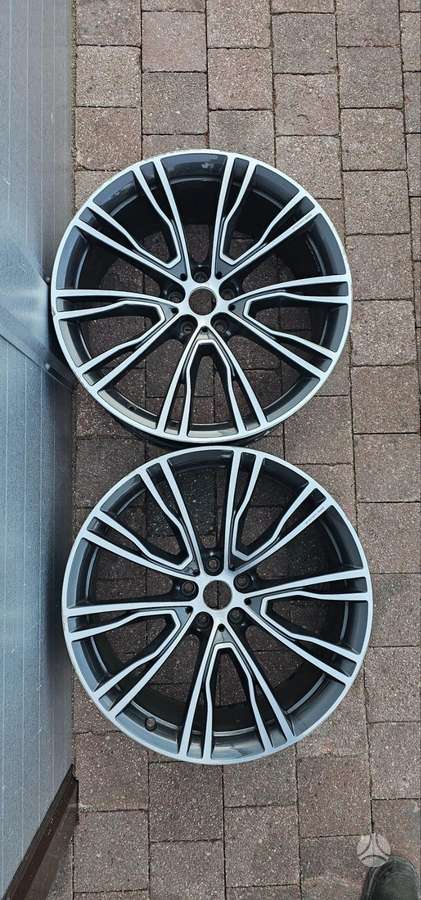 BMW 8043671 INDIVIDUAL, light alloy, R21