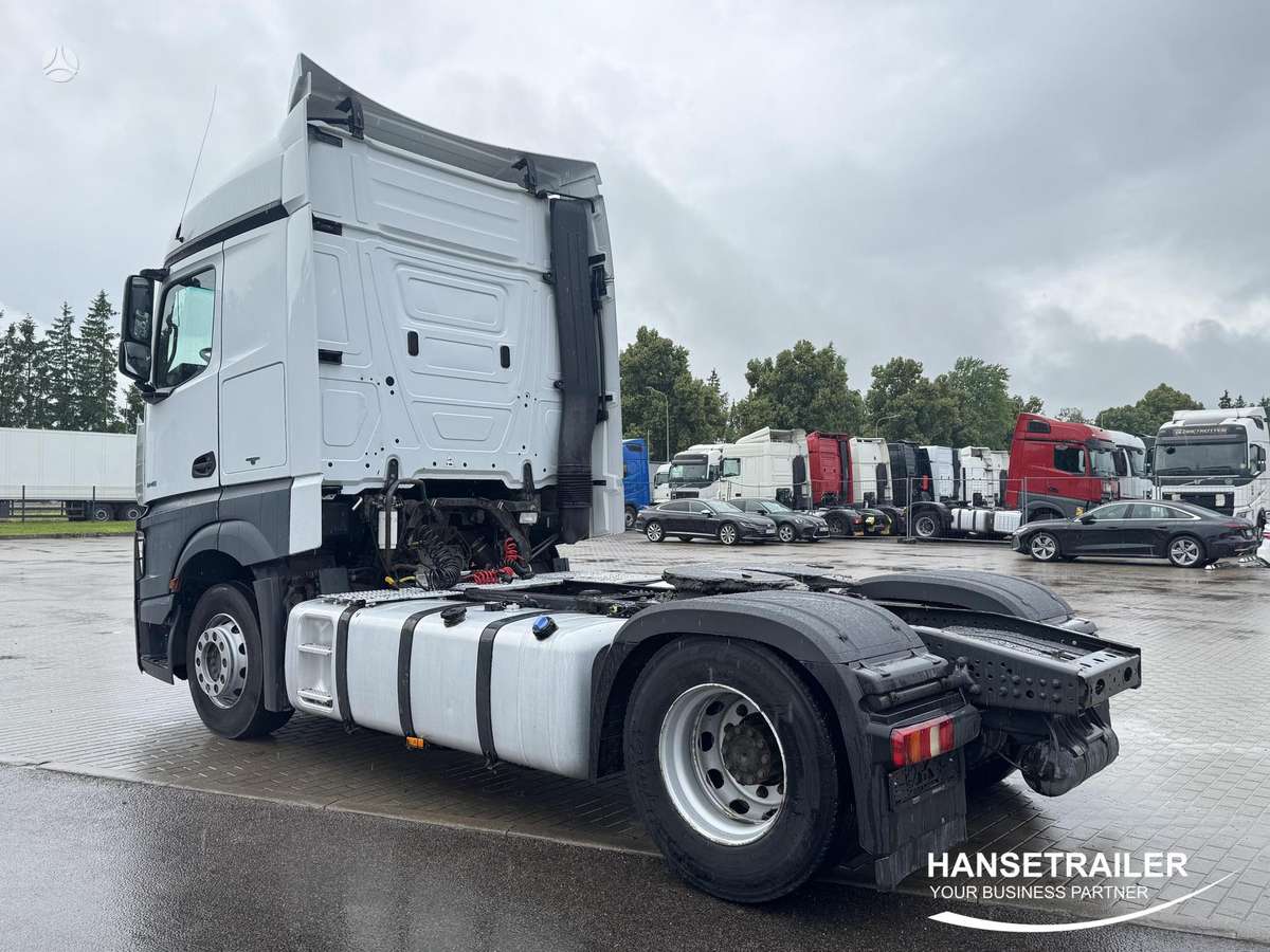 Mercedes-Benz Actros 1845, double sleeper