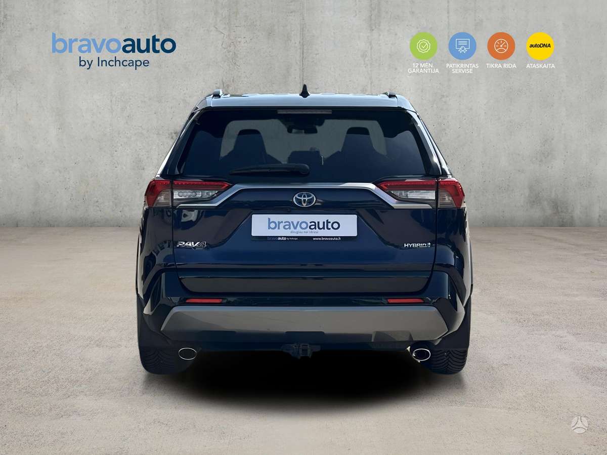 Toyota RAV4 - 4