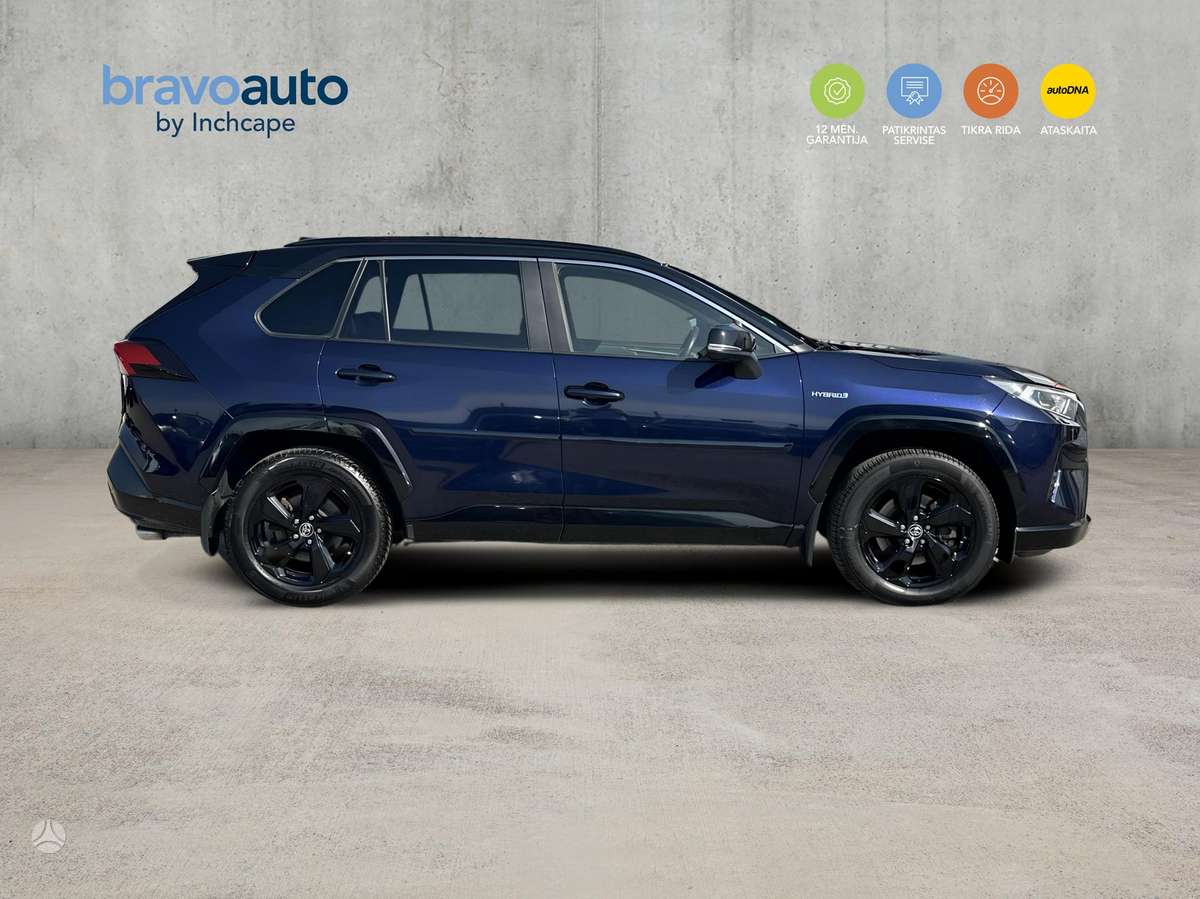 Toyota RAV4 - 6