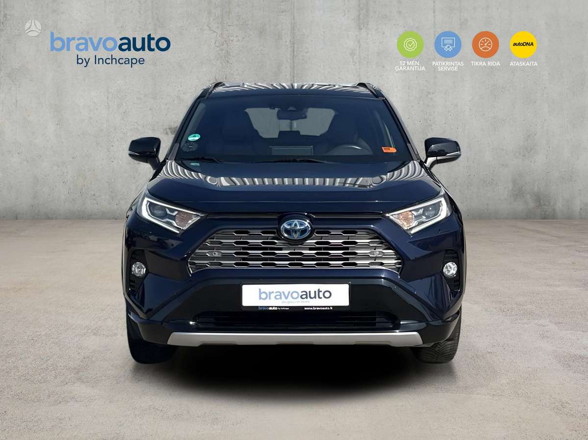 Toyota RAV4 - 8