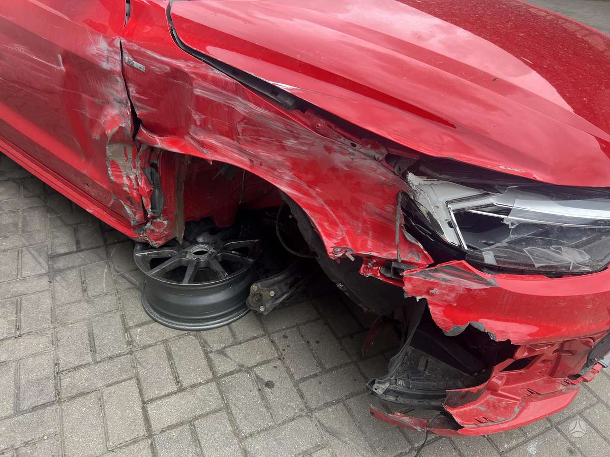 Audi A1, 1.0 l., hatchback