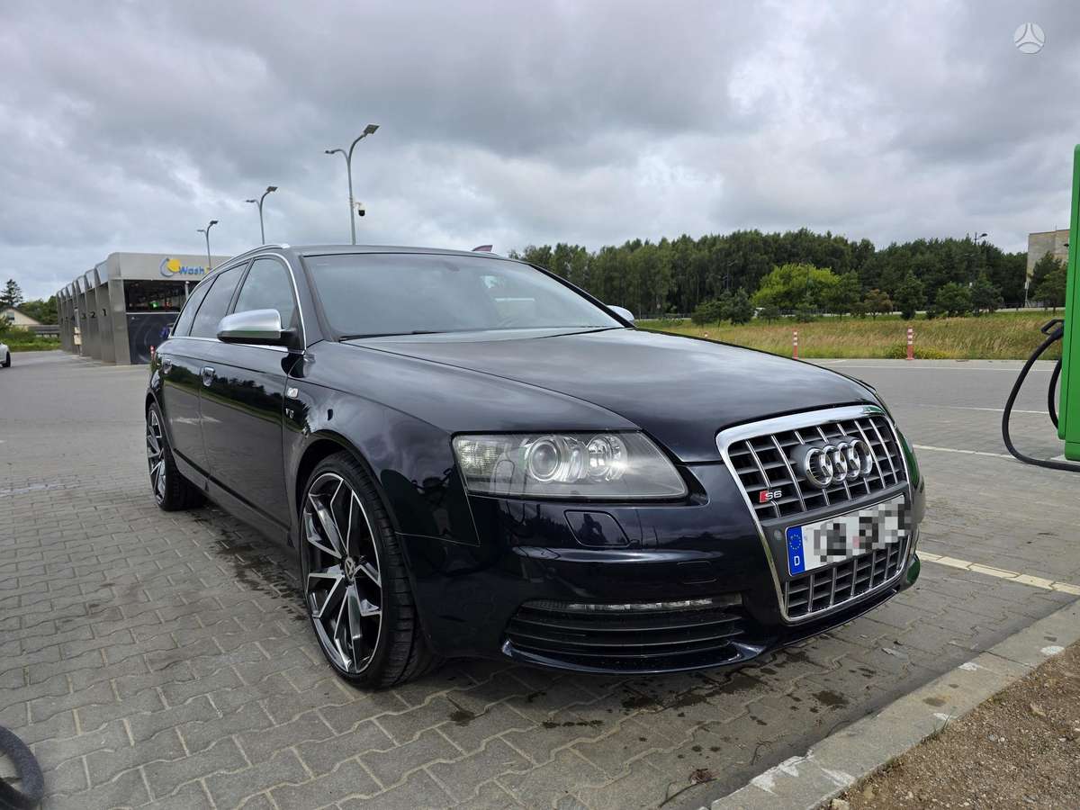 Audi S6, 5.2 l., wagon