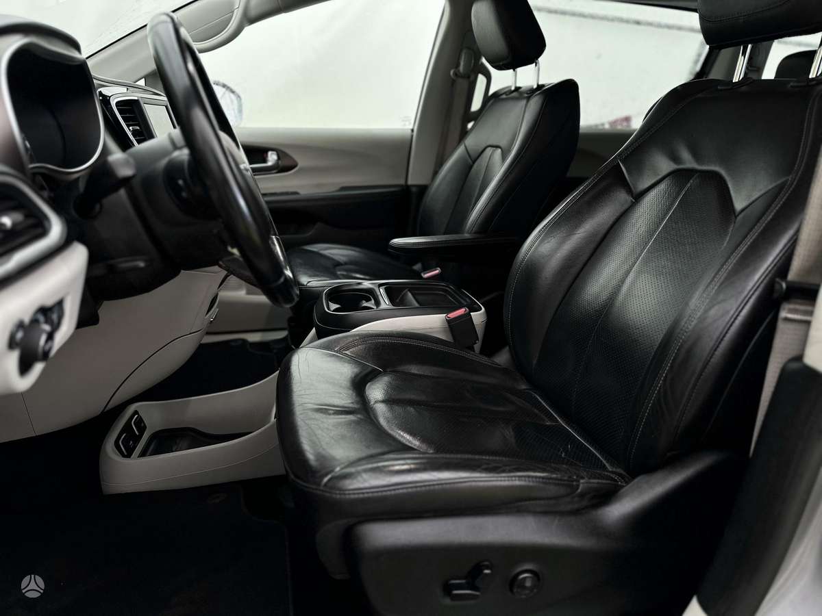 Chrysler Pacifica, 3.6 l., Минивэн