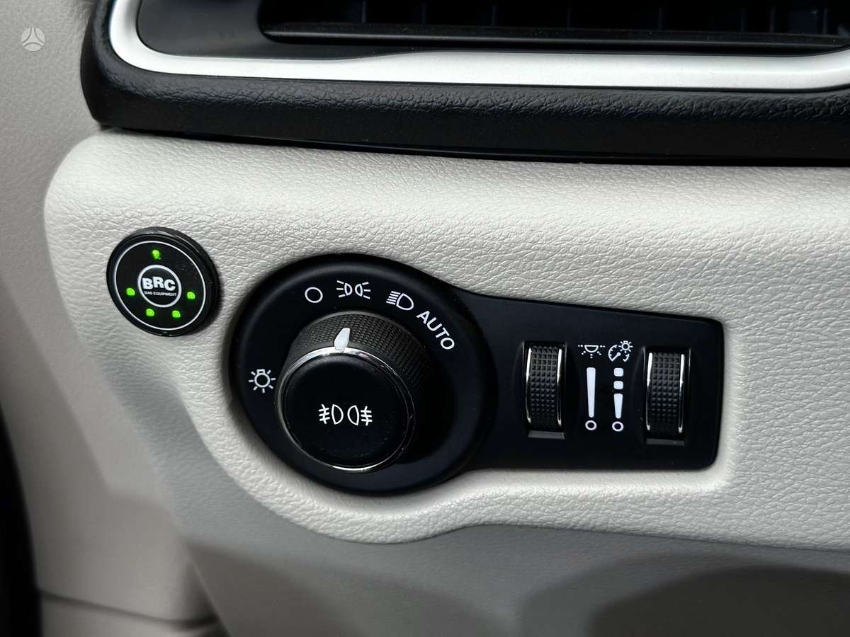 Chrysler Pacifica, 3.6 l., Минивэн