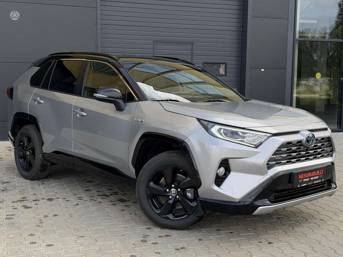 Toyota RAV4 - 6