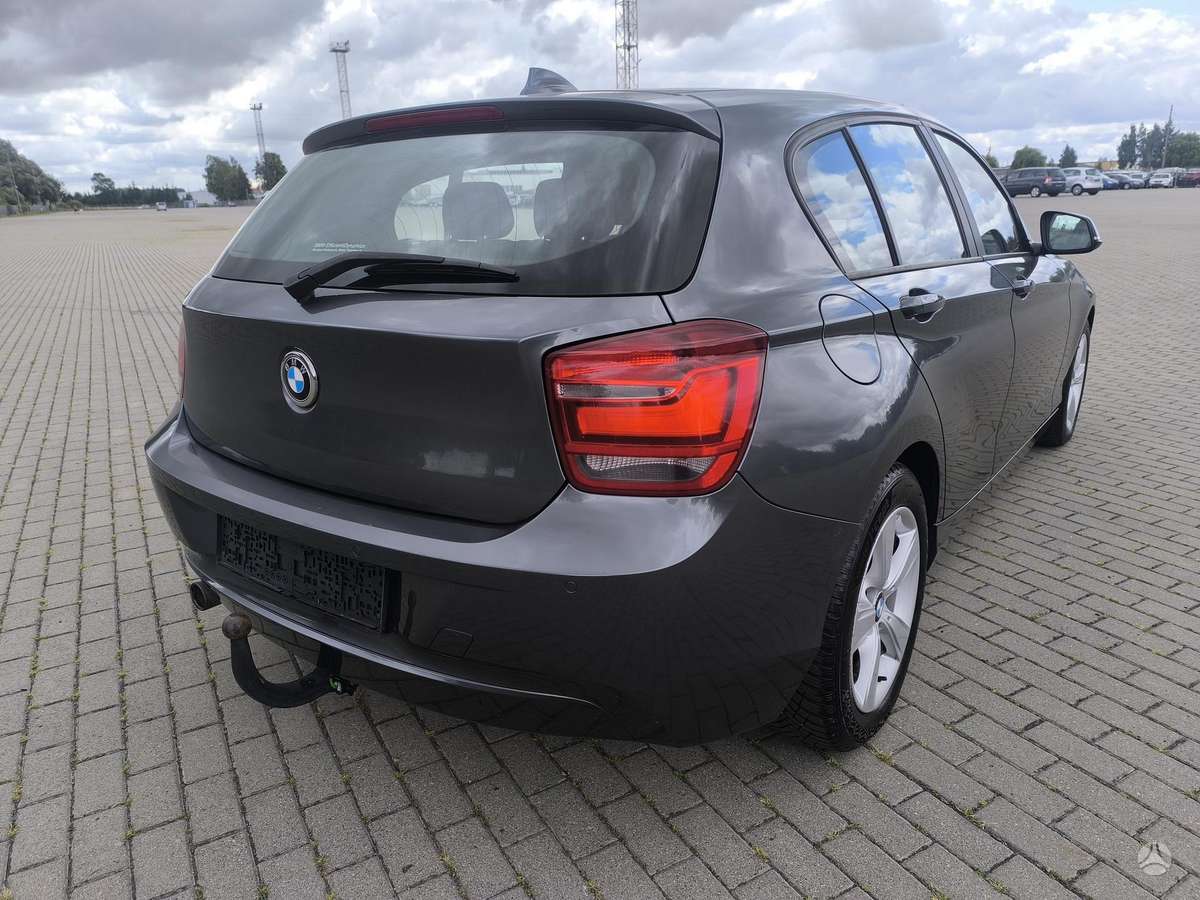 BMW 120, 2.0 l., Хэтчбек