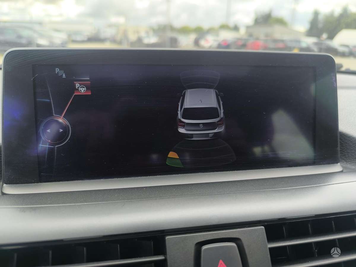 BMW 120, 2.0 l., Хэтчбек