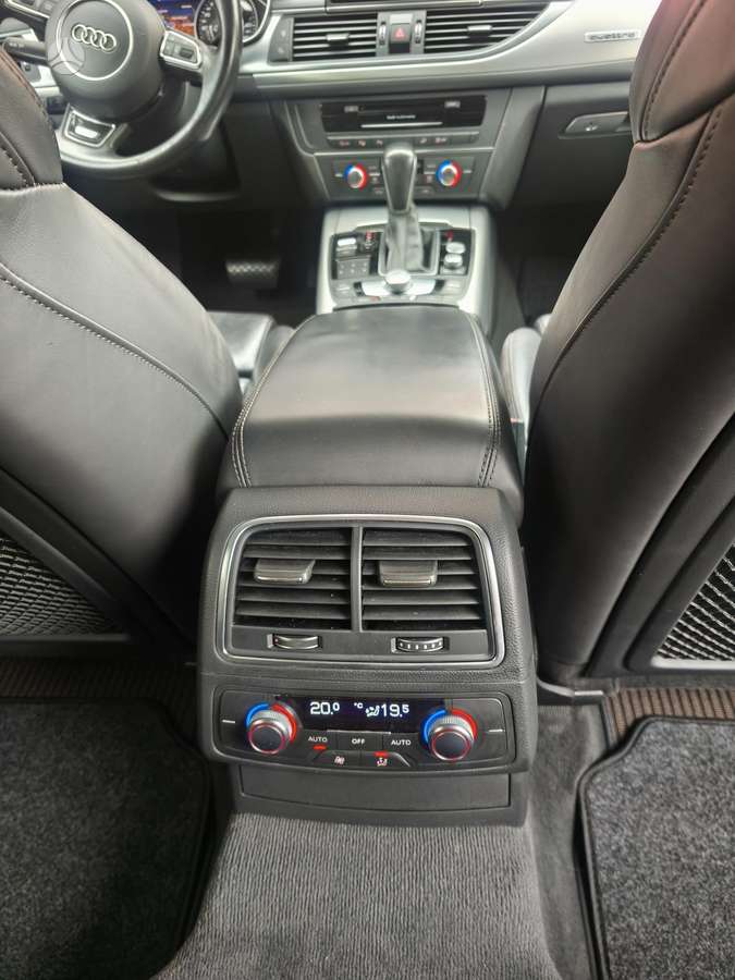 Audi A6 allroad, 3.0 l., Универсал
