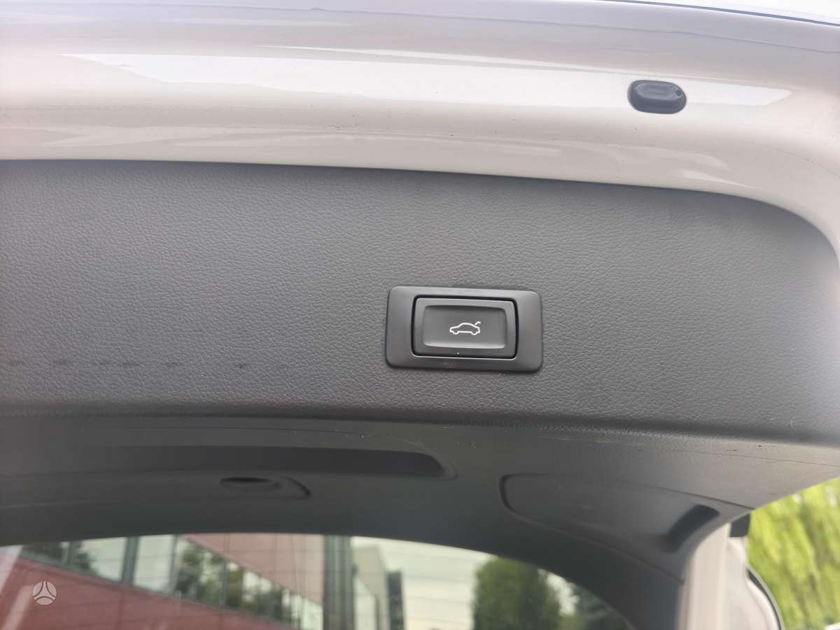 Audi A6 allroad, 3.0 l., Универсал