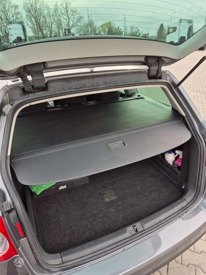 Volkswagen Passat, 2.0 l., Универсал
