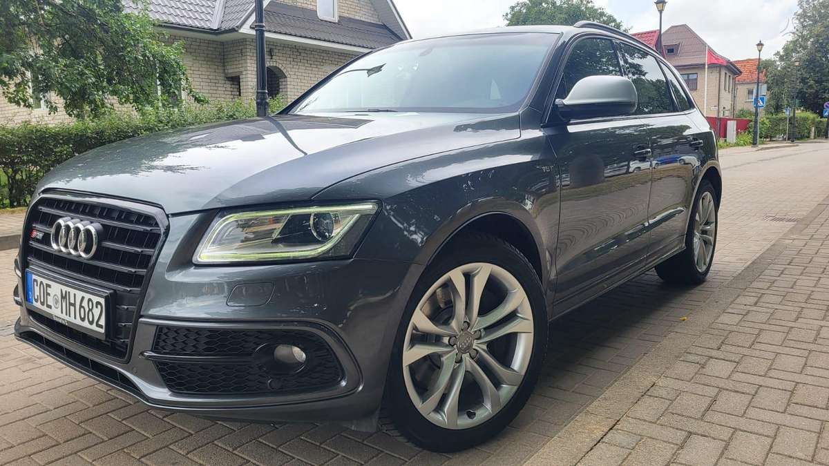Audi SQ5 - 2