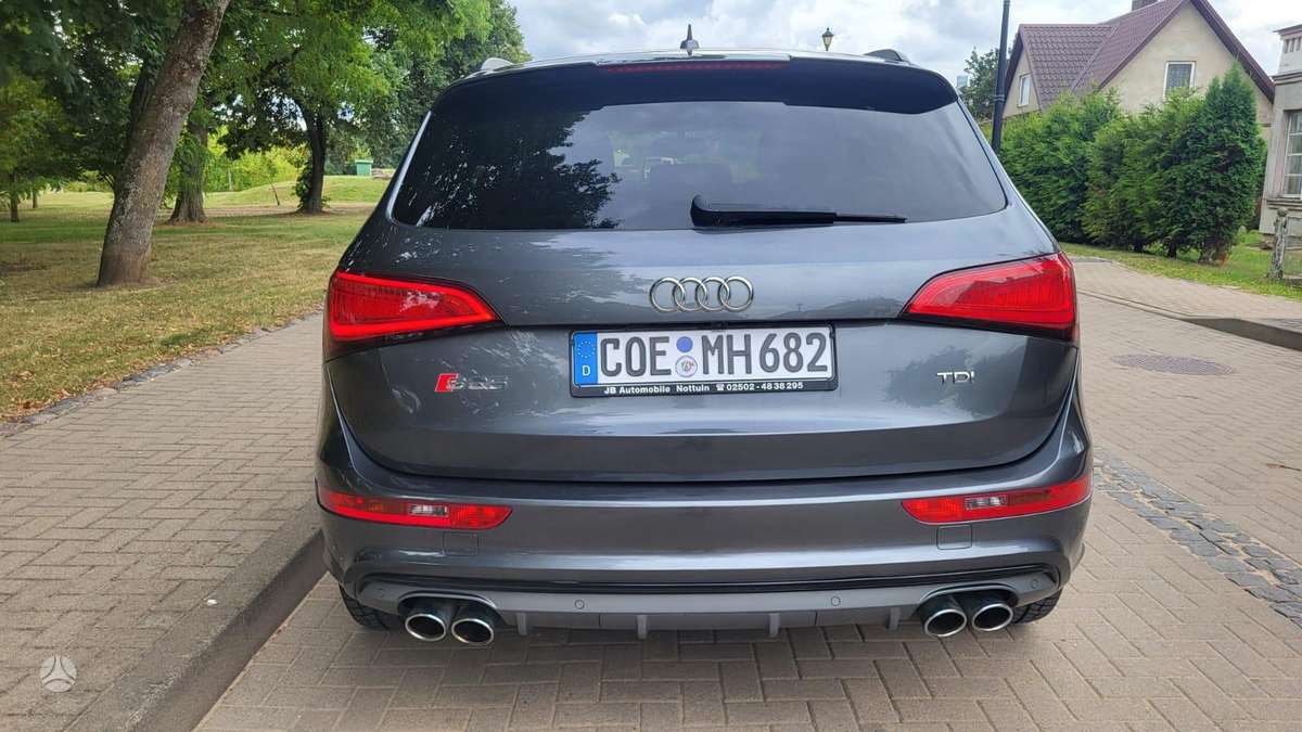 Audi SQ5 - 5