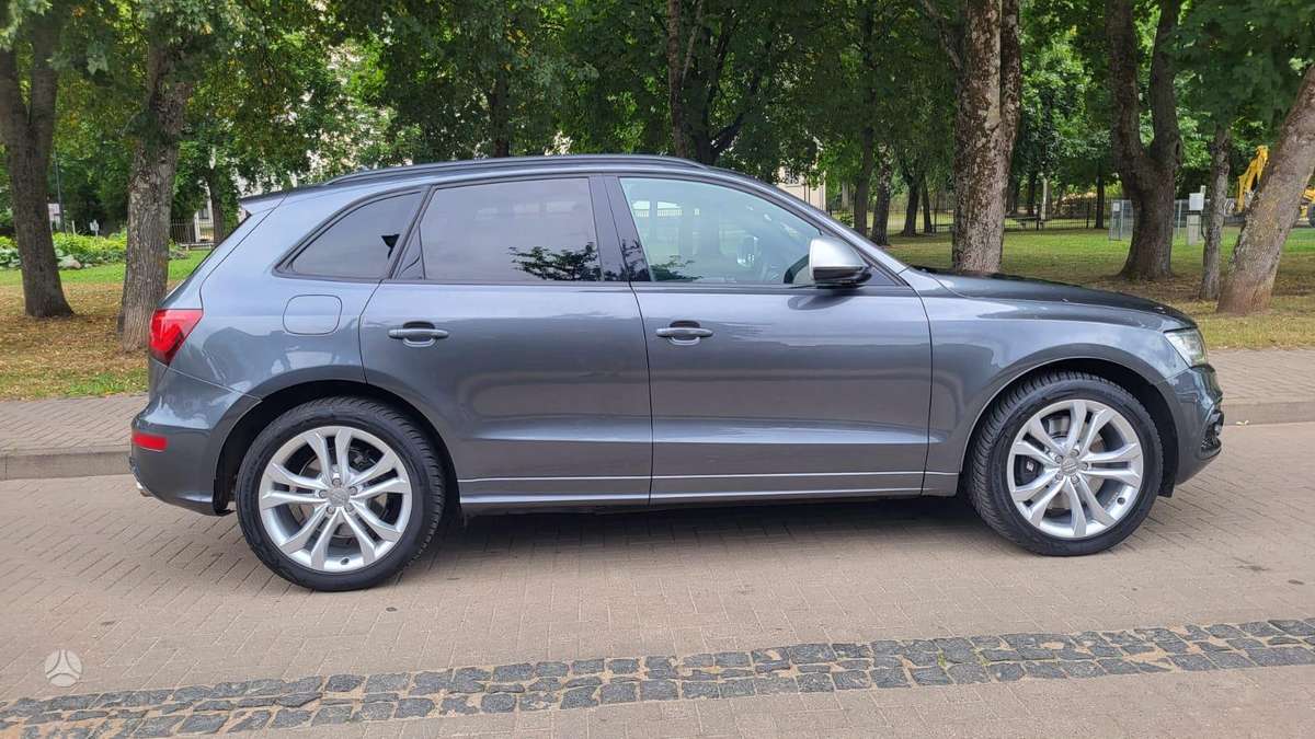 Audi SQ5 - 8