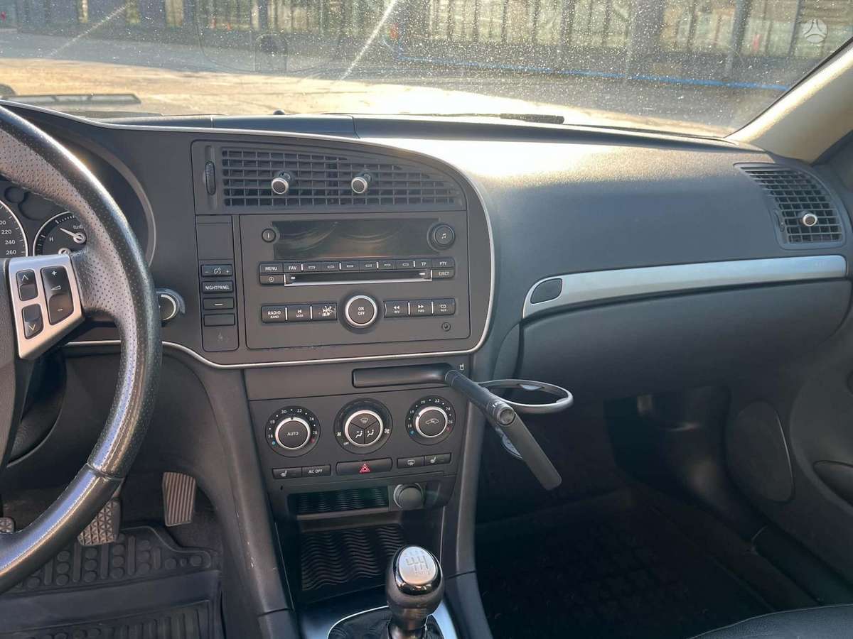 Saab 9-3, 1.9 l., Седан