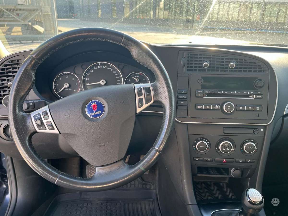 Saab 9-3, 1.9 l., Седан
