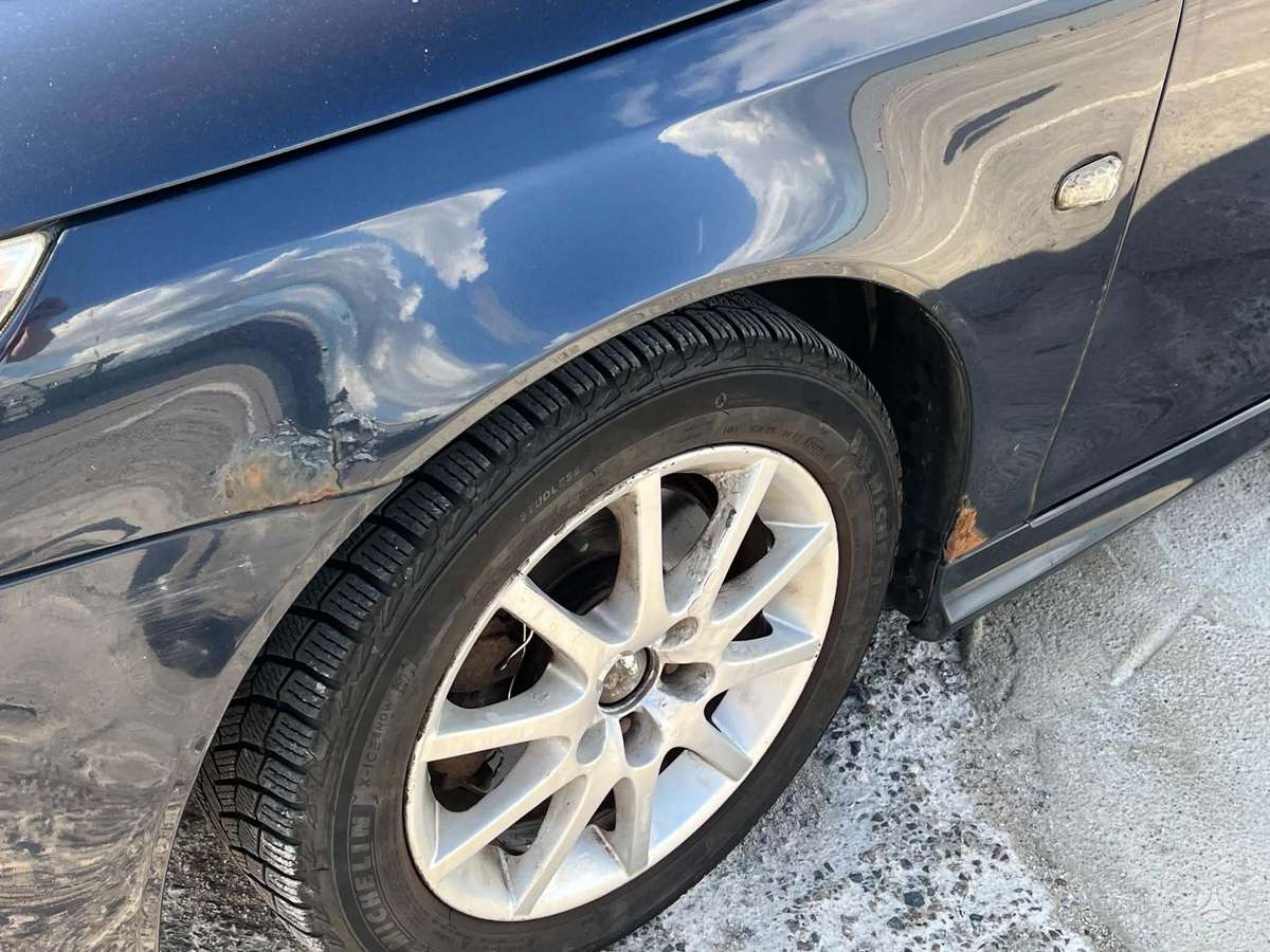 Saab 9-3, 1.9 l., Седан