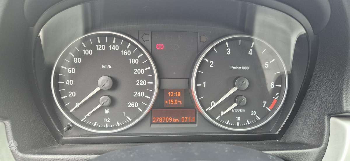 BMW 320, 2.0 l., Седан