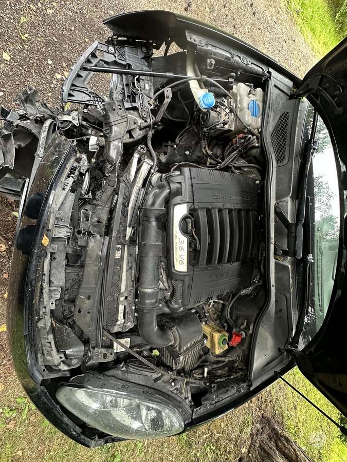 Porsche Cayenne - 4
