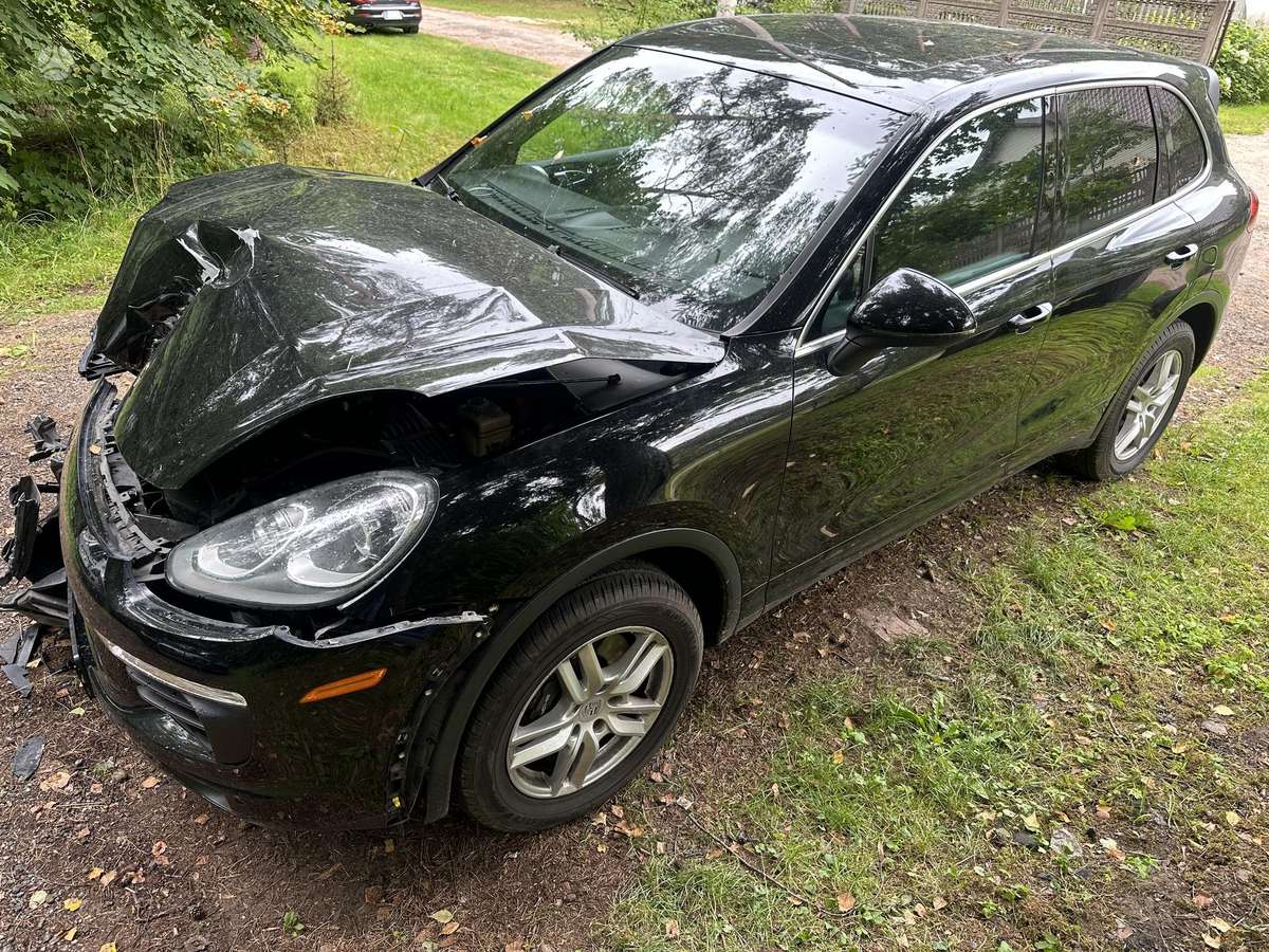 Porsche Cayenne - 5