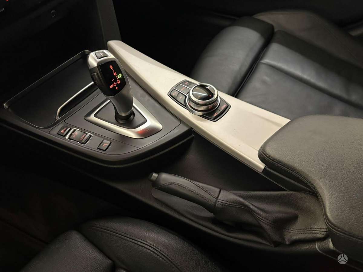 BMW 320, 2.0 l., Универсал