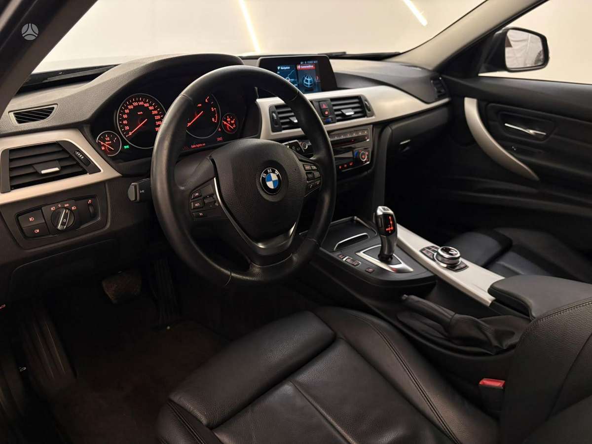 BMW 320, 2.0 l., Универсал