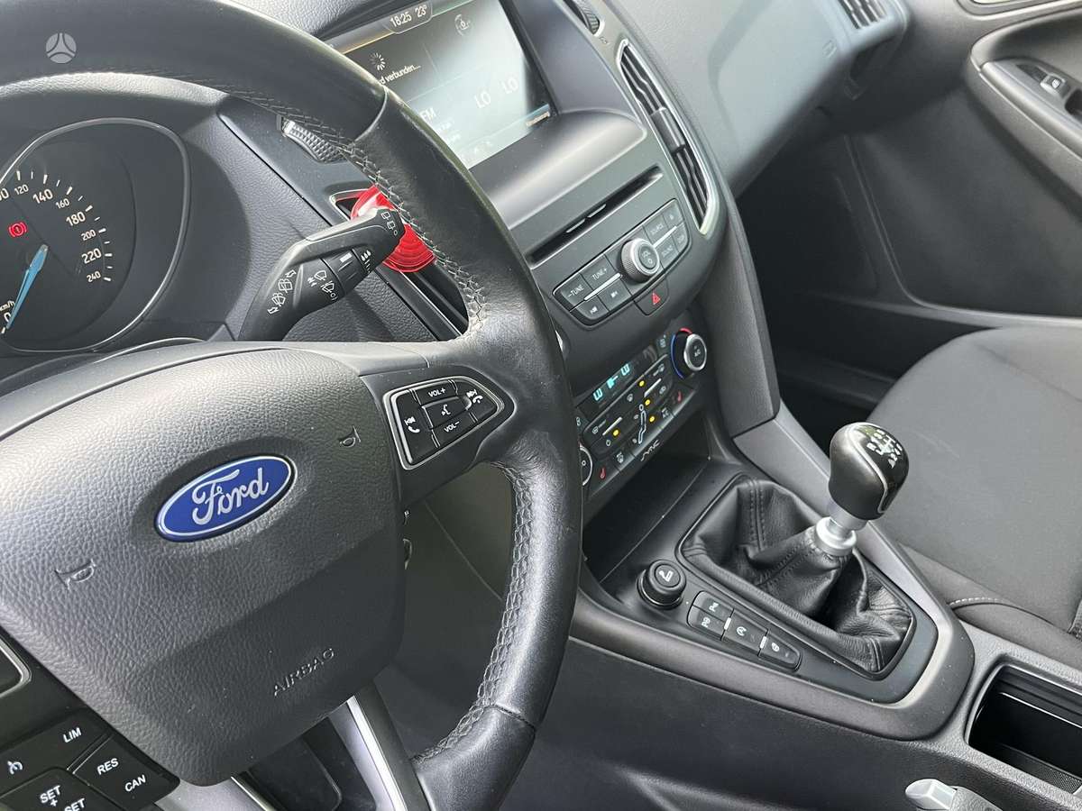 Ford Focus, 1.0 l., Универсал