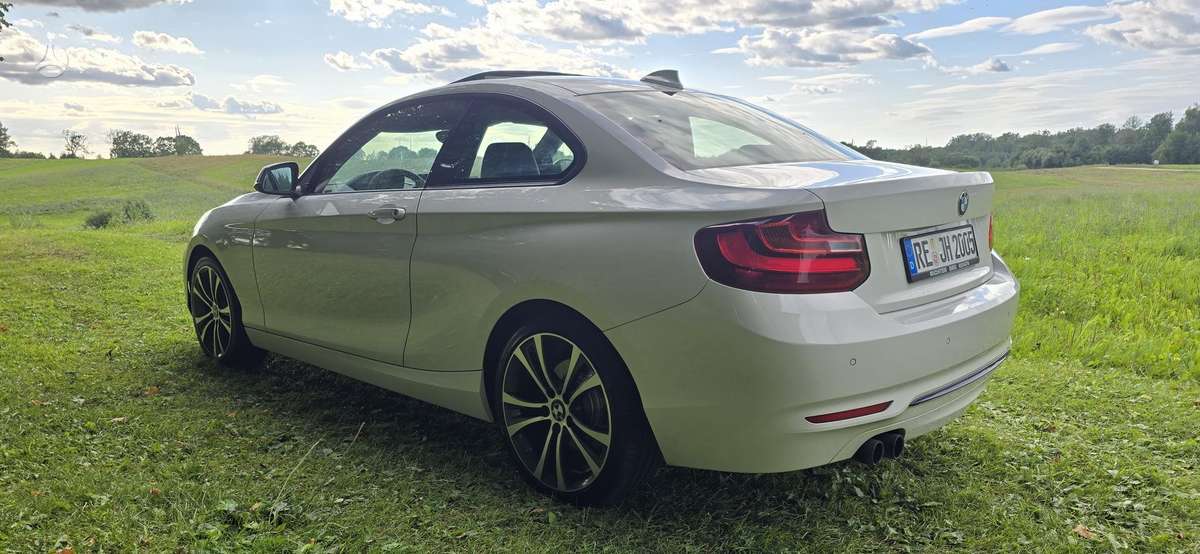 BMW 220, Купе (coupe)